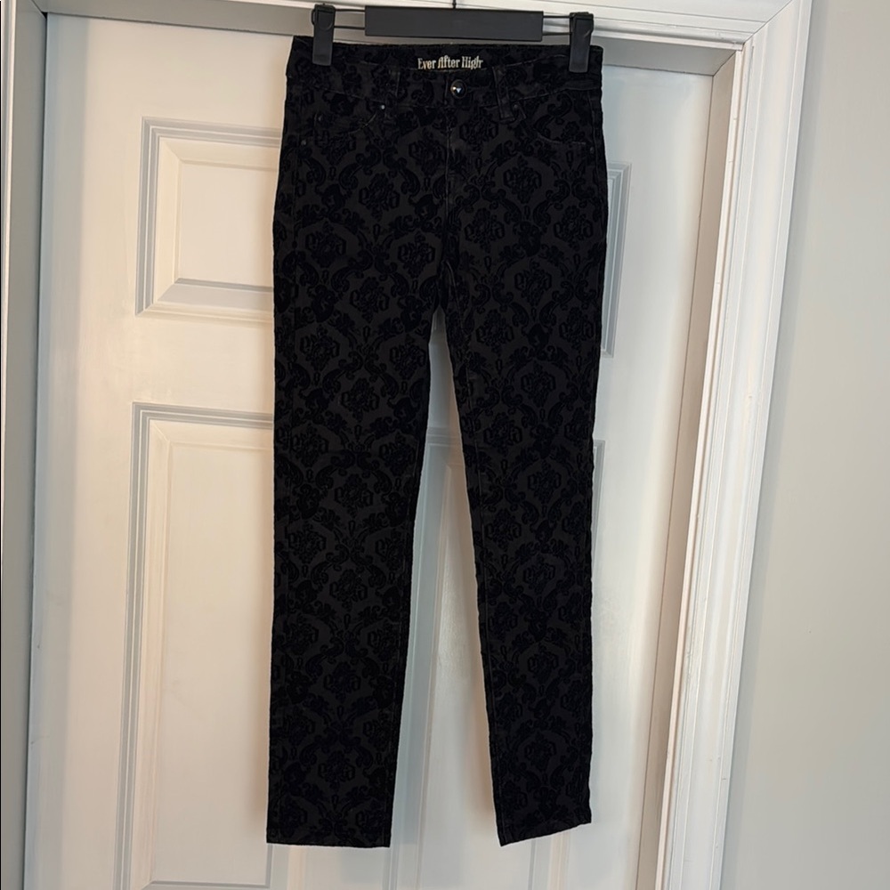 Black Slim-Fit Patterned Jeans